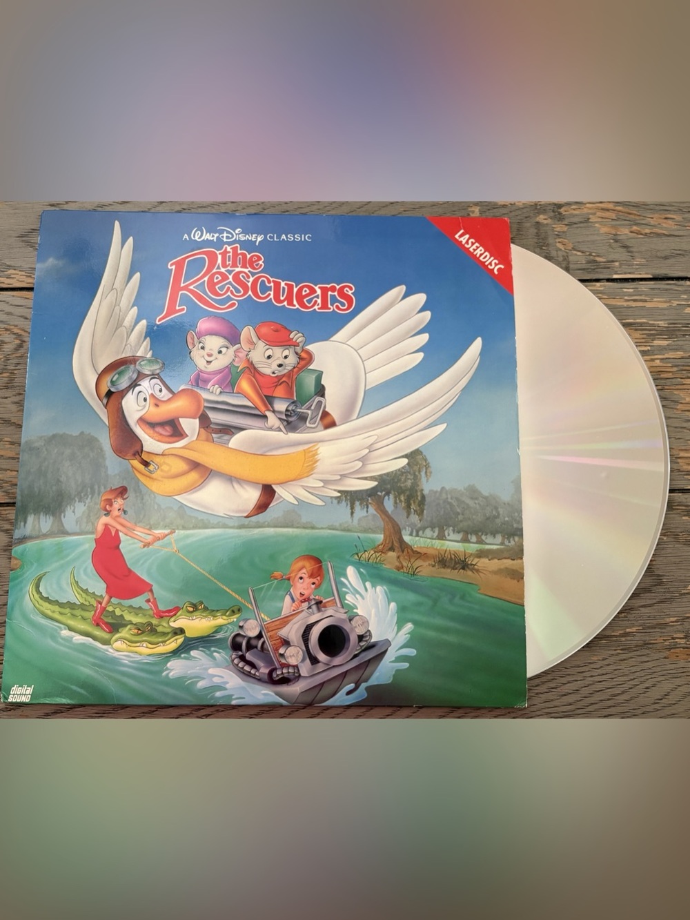Disney The Rescuers laserdisc